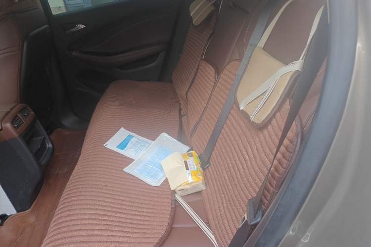 Used Buick Envision 2016 28T Four-Wheel Drive Luxury Model
