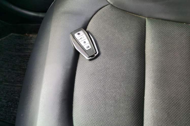 Used Geely Auto Emgrand GS 2020 1.4T CVT Ya Vehicle Key