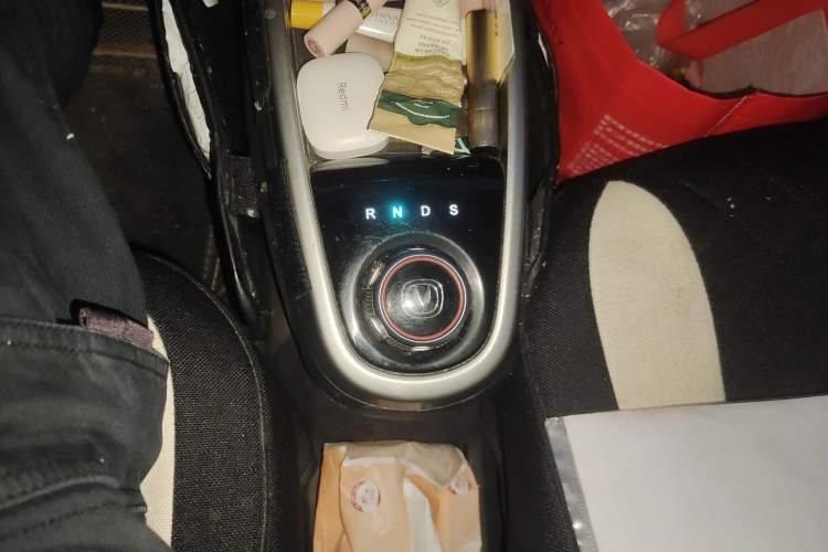 Used CHANGAN Benni E-Star 2021 National Edition Xin Yue Version Lithium Iron Phosphate (31.18 kWh) Gear Lever