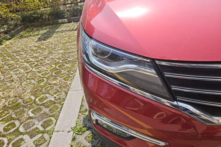 Used Roewe RX5 2016 20T Two-Wheel Drive Automatic Internet Smart Edition