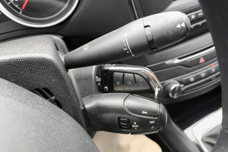 Used Peugeot 408 2014 1.8L Manual Leading Edition