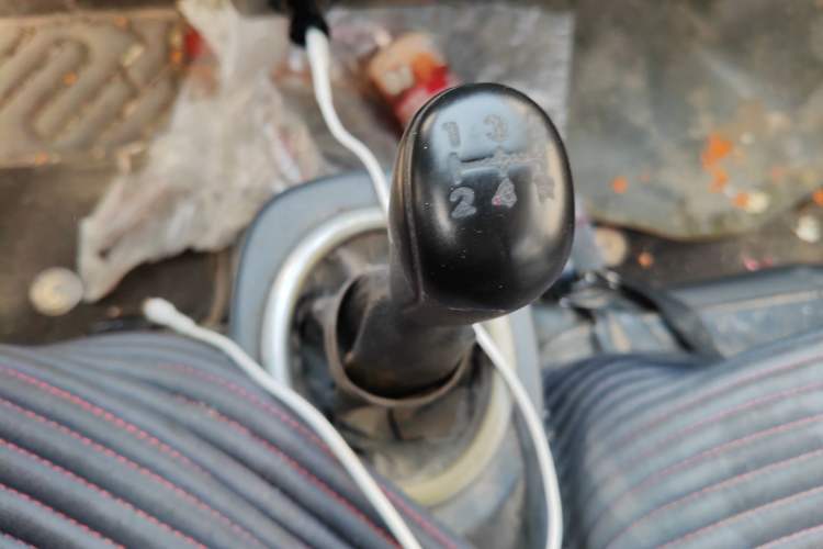 Used BAIC Weiwang 306 2011 1.3L luxury version 8 seats
