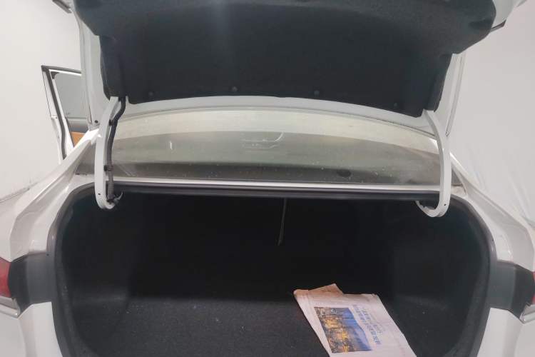 Used Buick GT 2019 18T Automatic Connected Flagship Version China VI Standard
