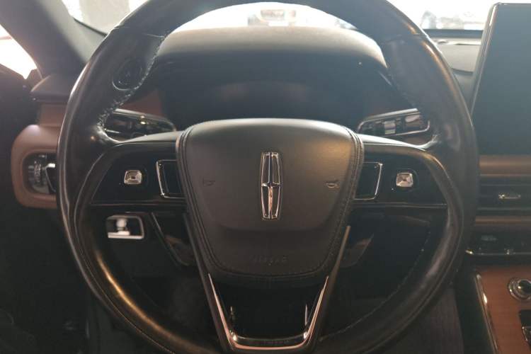 Used Lincoln Aviator 2020 3.0T V6 Four-Wheel Drive Zunya Edition Steering Wheel