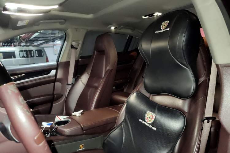 Used Porsche Panamera 2016 Panamera Executive Edition 3.0T Left Front Seat