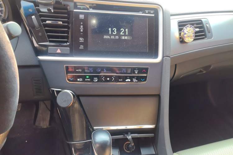 Used Honda Spirior 2015 2.0L Prestige Edition Audio And AC Panel