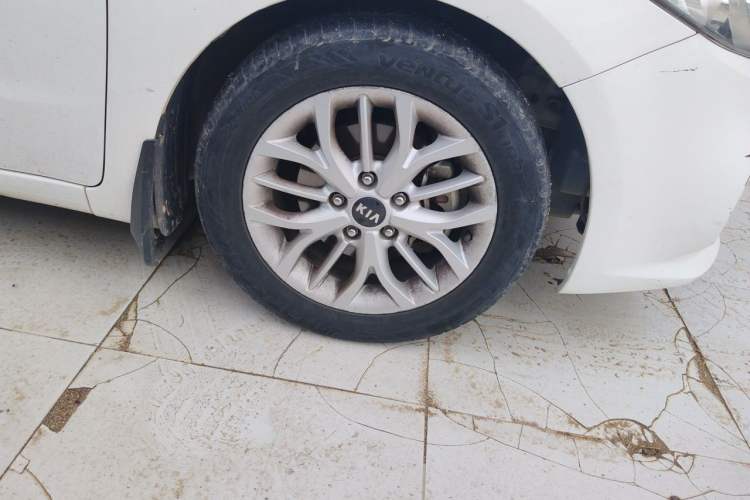 Used Kia K3S 2014 1.6L Automatic GLS