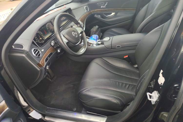 Used Mercedes-Benz S-Class 2014 S 320 L Business Model Left Front Seat