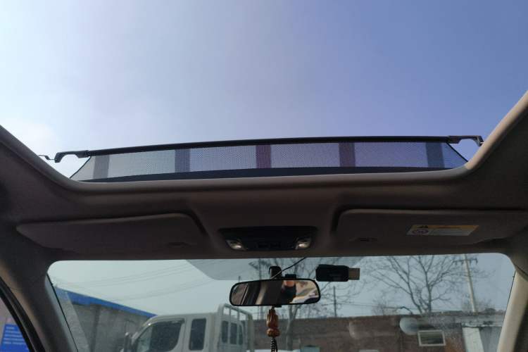 Used Honda Vezel 2017 1.8L CVT Front-Wheel Drive Pioneer Edition Headliner