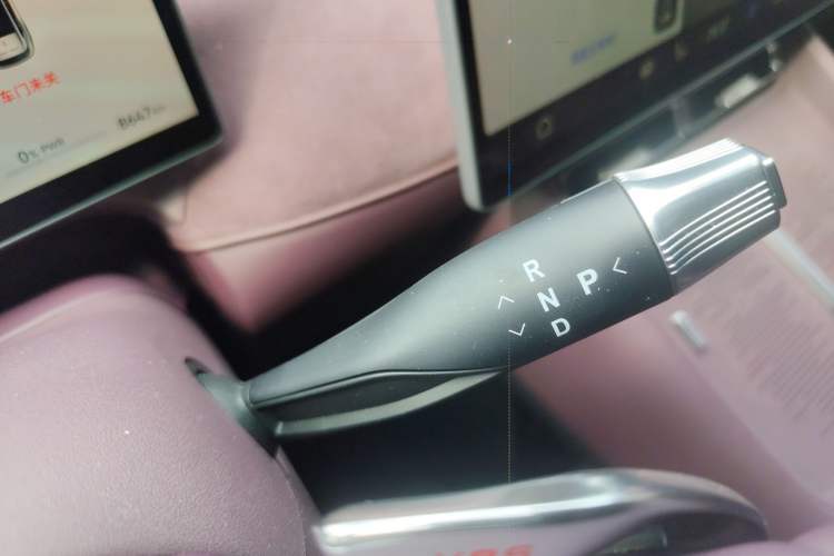 Used VOYAH FREE 2025 Model FREE+ Four-Wheel-Drive Qiankun Edition