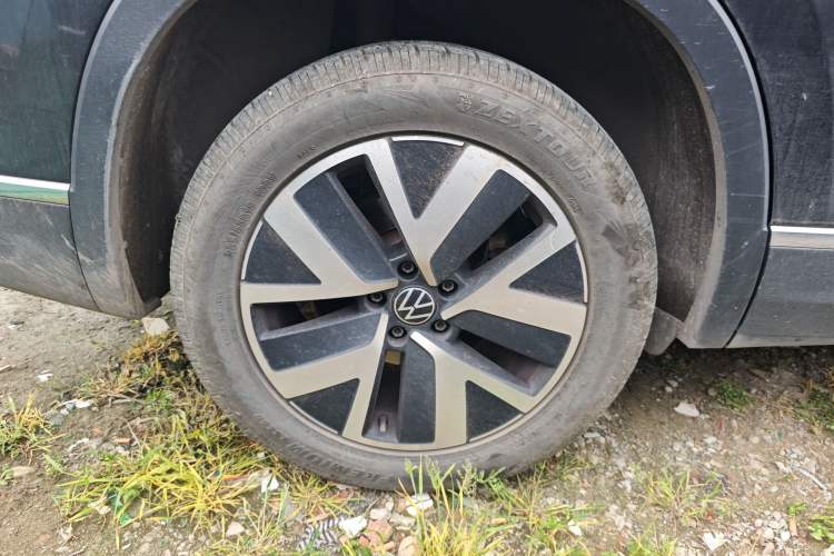 Used Volkswagen Tayron 2023 330TSI Two-Wheel-Drive Luxury Plus Advanced Version