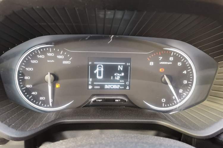 Used Wuling Jiachen 2022 1.5L Manual Enjoyment Elite Model
