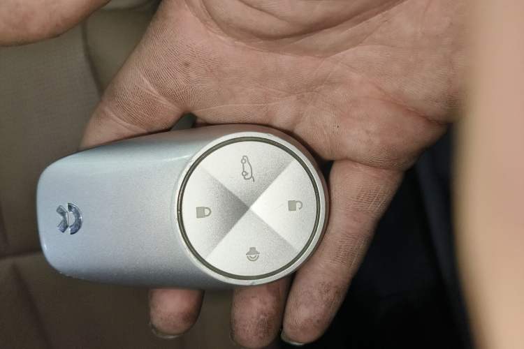 Used Nio ES8 2020 415 km Range 7-Seater Version Vehicle Key