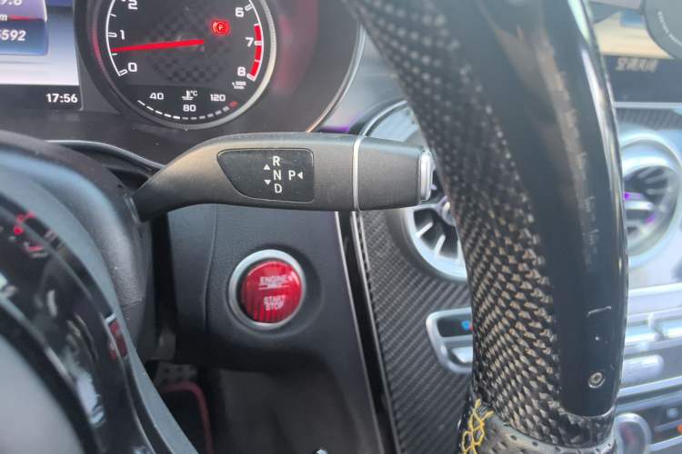 Used Mercedes-Benz C-Class AMG 2017 AMG C 43 4MATIC Special Edition Gear Lever