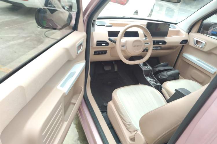 Used Geely Galaxy Panda 2024 Panda Mini 200km Longteng PRO Edition