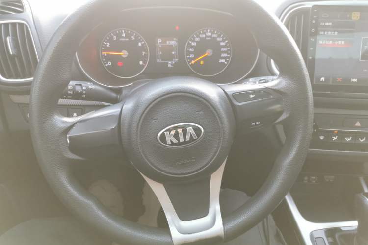 Used Kia KX3 2017 1.6L Automatic Aoya Version
