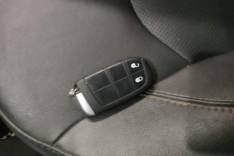 Used Jeep Compass 2017 200T Automatic Family Edition