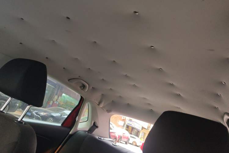 Used Volkswagen Polo 2011 1.4L Automatic ZhiShang Version Headliner