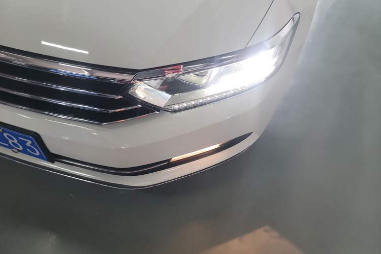 Used Volkswagen Variant 2018 380TSI Two-Wheel Drive Comfort Edition