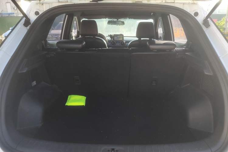 Used Dongfeng Fengon 500 2021 1.5L CVT Enjoyment Model Trunk