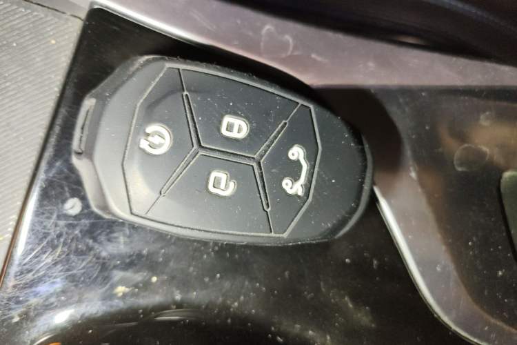 Used Lynk & Co 01 2017 2.0T Two-Wheel Drive Zhaopu Version
