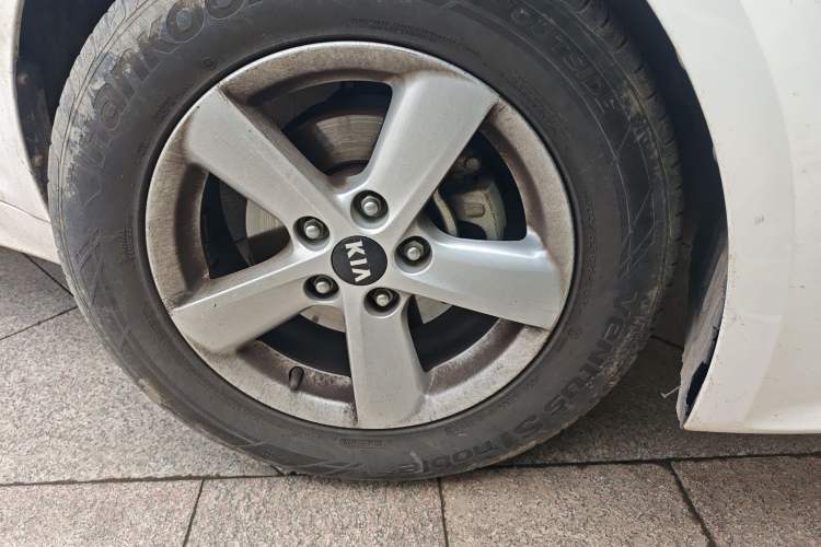 Used Kia K5 2014 2.0L Manual GL