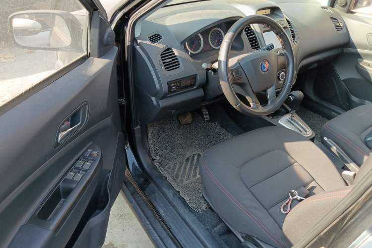 Used Geely Auto Diamond 2014 CROSS 1.5L Automatic Elite Model