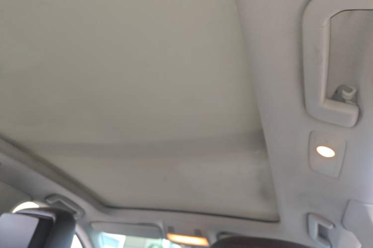 Used Volkswagen Touareg 2011 3.0 TSI Comfort Version