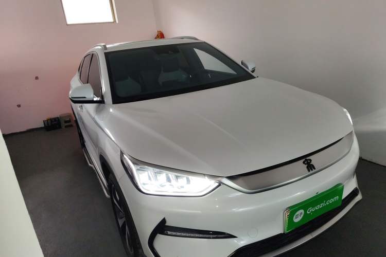 Used BYD Song PLUS New Energy 2021 EV Flagship Model Front Right 45 Deg