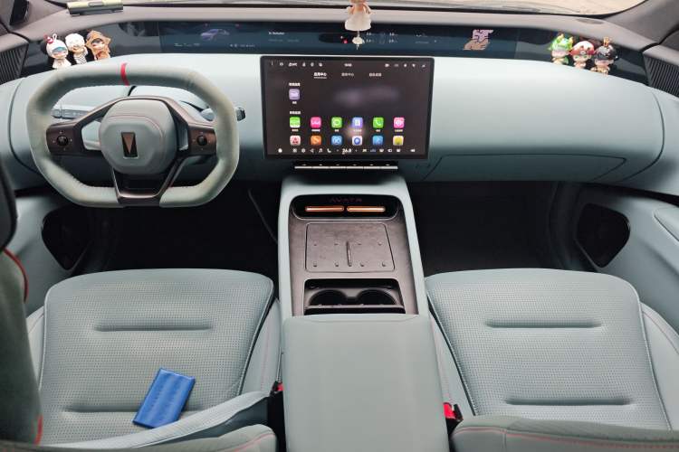 Used Avatr 12 2023 700 Three-Laser Rear-Wheel Drive Luxury Edition Center Console