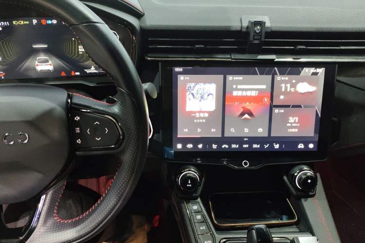 Used Lynk & Co 05 2020 2.0TD Four-Wheel Drive HypeHalo
