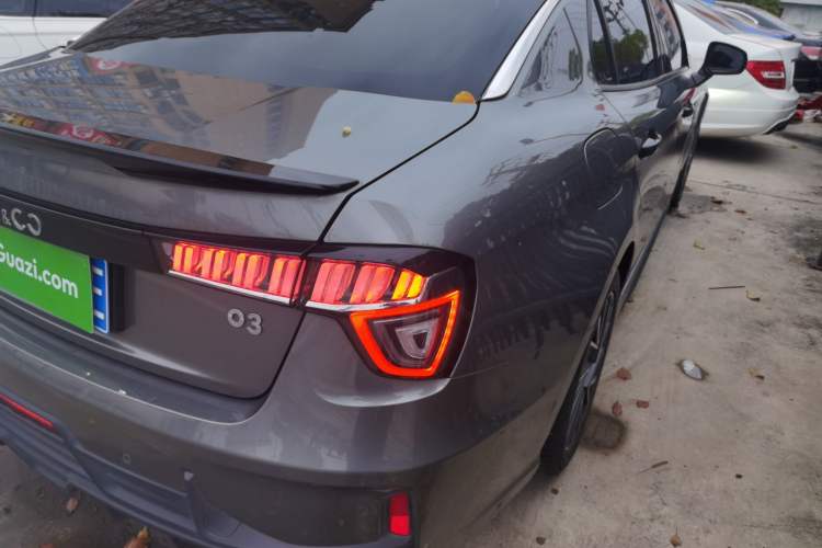 Used Lynk & Co 03 2022 2.0TD DCT GenioPlus
