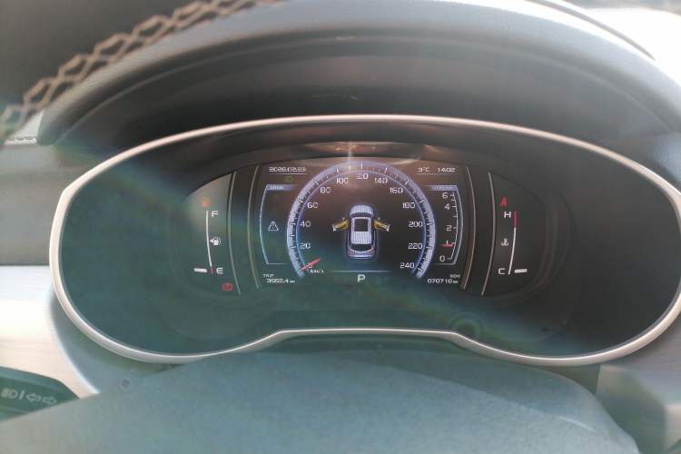 Used Geely Auto Emgrand X7 Sport 2016 1.8TD Automatic Smart Connectivity Version
