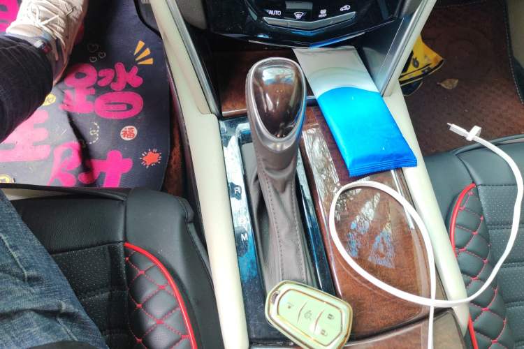 Used Cadillac XTS 2017 28T Elite Model Gear Lever