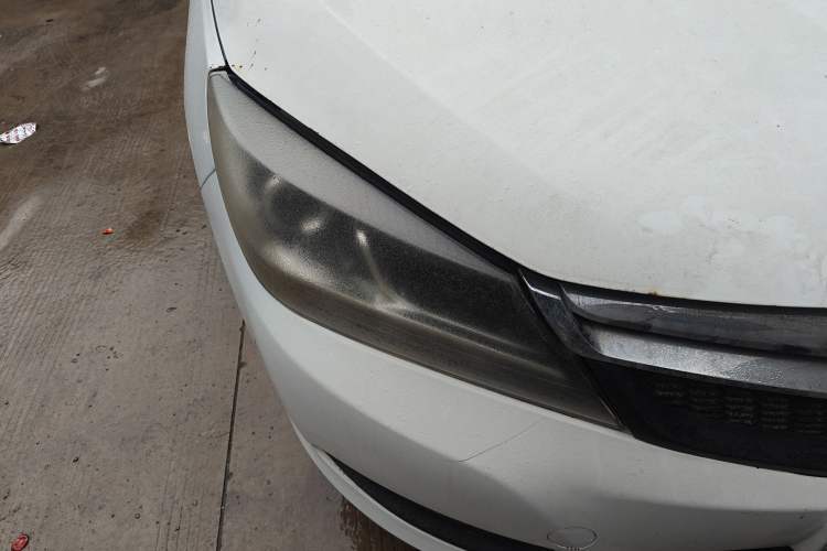 Used Haima M3 2015 1.5L Manual Standard with Sunroof