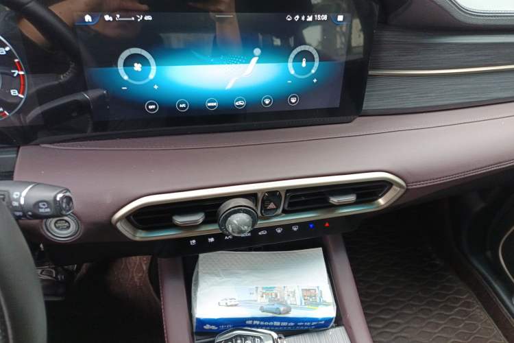 Used JETOUR X90 PLUS 2024 1.6TD DCT Family Fun Edition 7 Seats