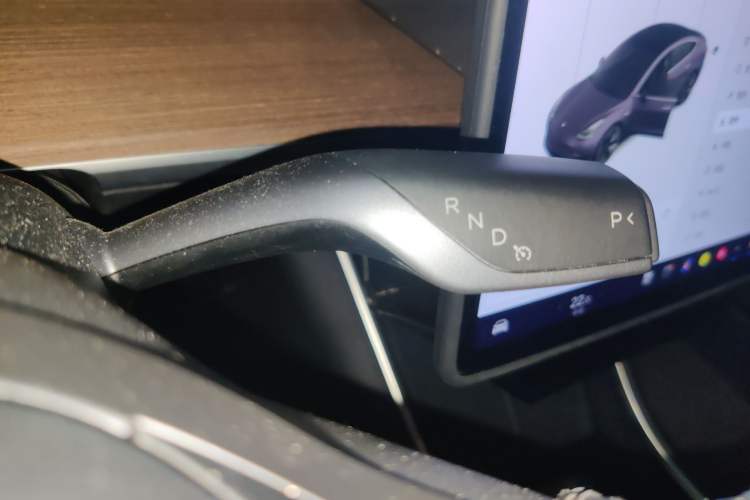 Used Tesla Model 3 2020 Long-Range Rear-Wheel-Drive Version