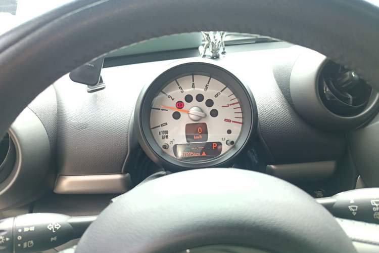 Used MINI 2011 1.6T COOPER S
