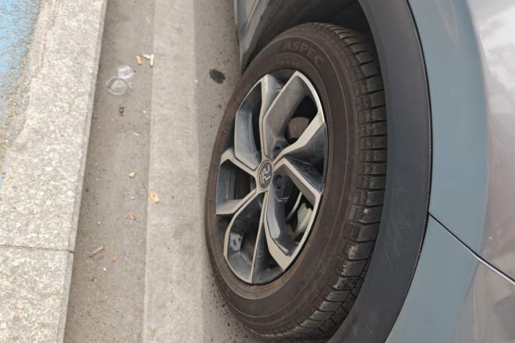 Used BYD Yuan PLUS 2022 510 km Luxury Version Exterior 7