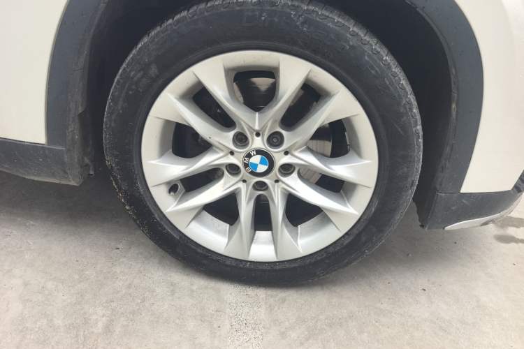 Used BMW X1 2014 sDrive18i Leading Model