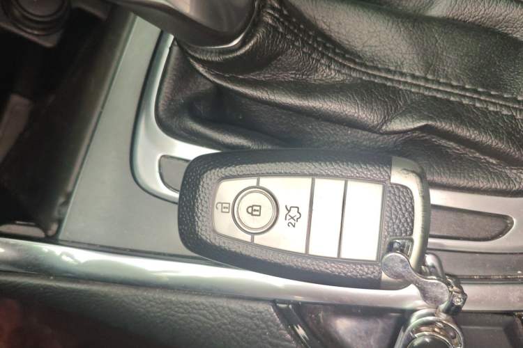 Used Ford Edge 2018 EcoBoost 245 Four-Wheel Drive Titanium 7-Seater
