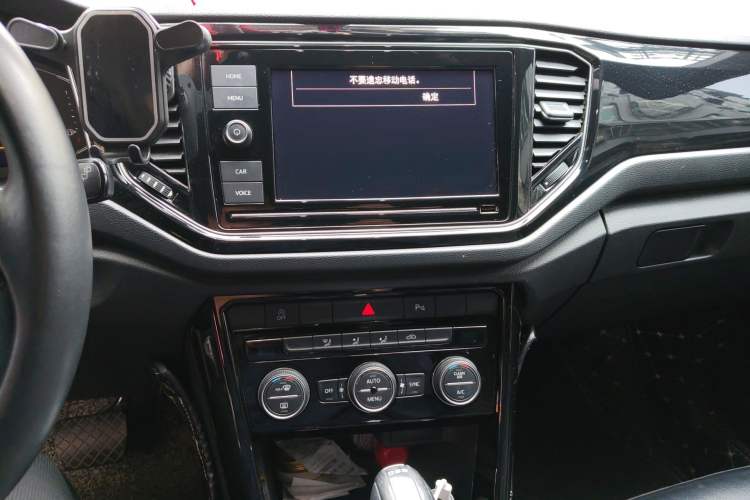 Used Volkswagen T-ROC 2019 280TSI DSG Four-Wheel Drive Luxury Version China V Standard Audio And AC Panel