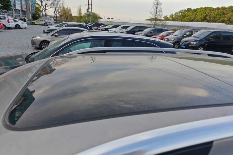 Used Volkswagen Tayron 2019 330TSI Two-Wheel Drive Luxury Model China VI Standard Roof