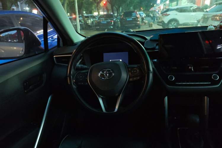 Used Toyota FRONTLANDER 2023 2.0L CVT Leading Edition