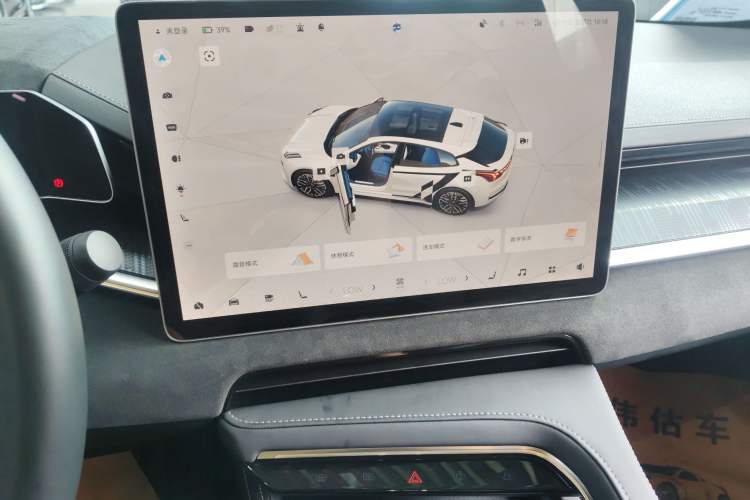 Used Zeekr 001 2022 Ultra-Long Range Single-Motor WE Version Audio And AC Panel