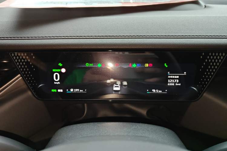 Used Wey Mocha New Energy 2024 Hi4 Four-Wheel Drive Long-Range Version Instrument Cluster