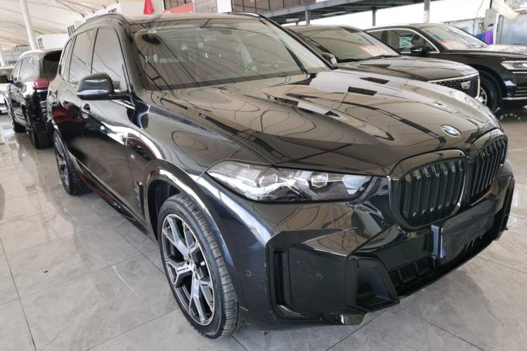Used BMW X5 2023 xDrive 30Li Luxury M Sport Night Edition Package
