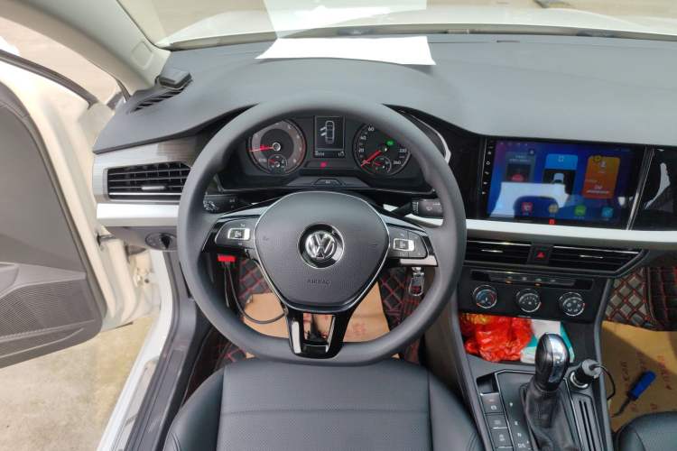 Used Volkswagen Lavida 2019 1.5L Automatic Comfort Edition China VI Standard Steering Wheel