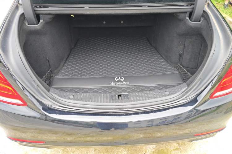 Used Mercedes-Benz S-Class 2016 S 320 L Business Model
