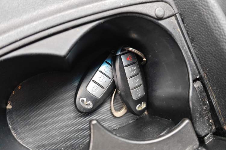 Used Infiniti G Series 2010 G25 Sedan Sport Edition
